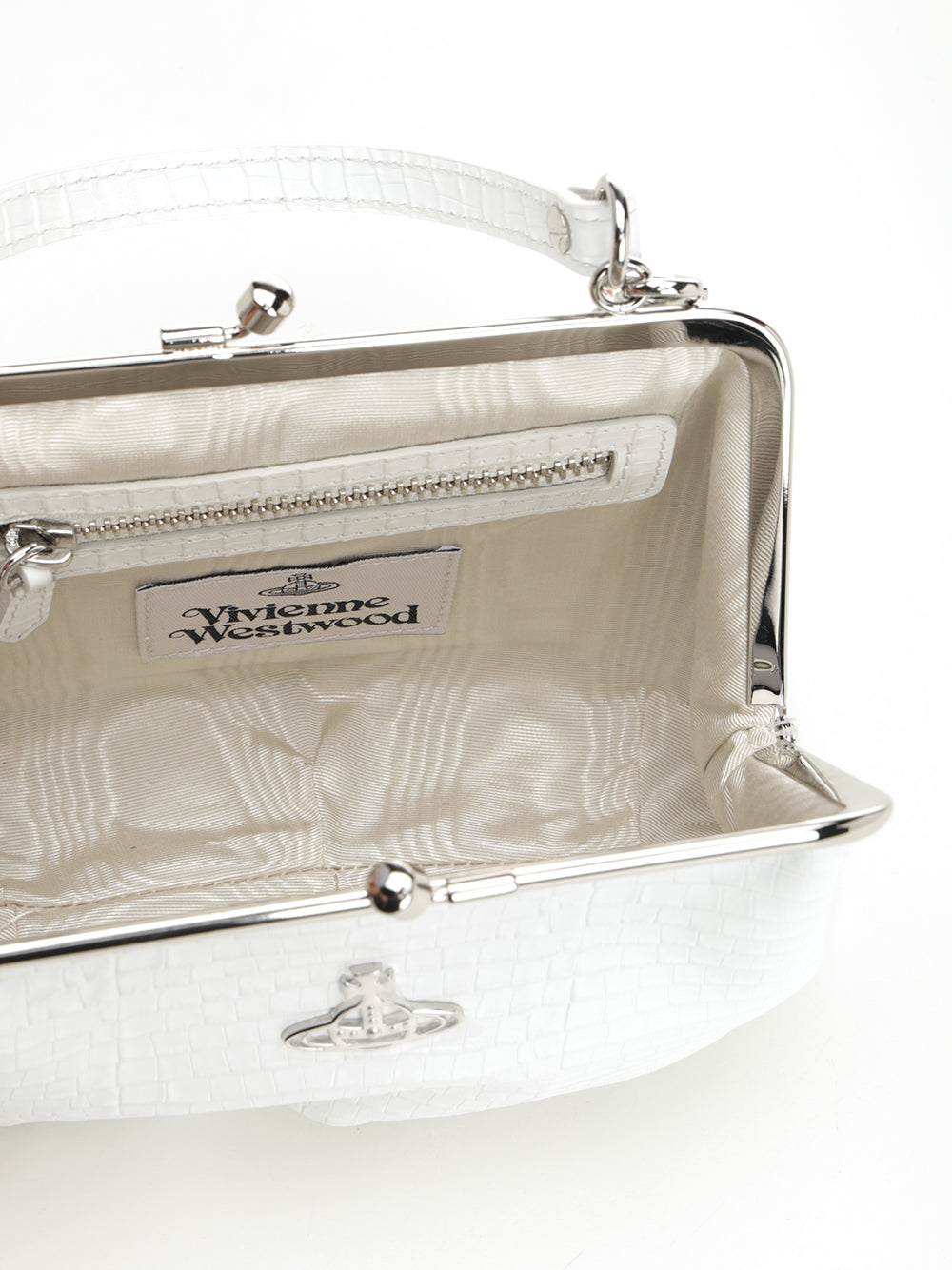 Vivienne Westwood Granny Frame Purse Handbags - White | 2fa7dbab3b76ae22e36b6533409a9e4a0c7be58c