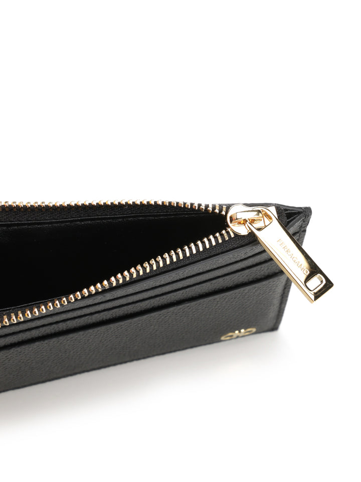 Ferragamo Credit Card Holder With Zip Wallets - Black | 734236a4c863cbb94f7c83eda3f286fd13b6d656