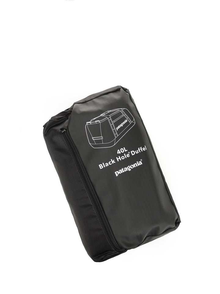Patagonia Black Hole® Travel bags - Black | 2abbebda9202d2c07c4a65e34e761e8b369c8107
