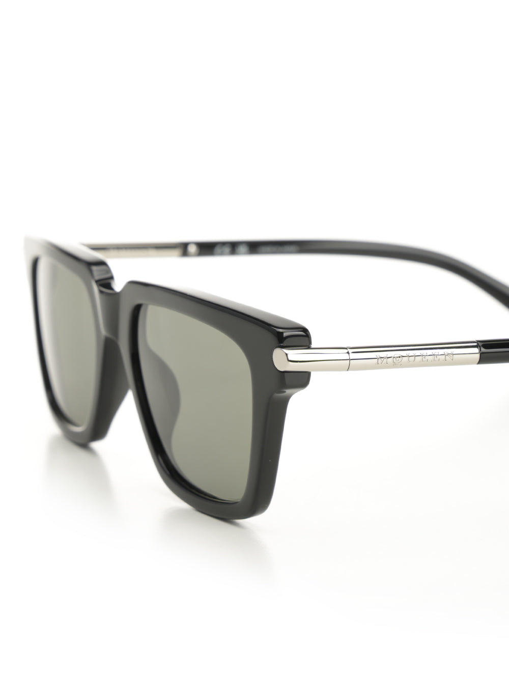 Mcqueen T-Bar Icon Glasses - Black | 17d3264ea2ca2c67f6a7b1c0ae6cdd3a8fced907