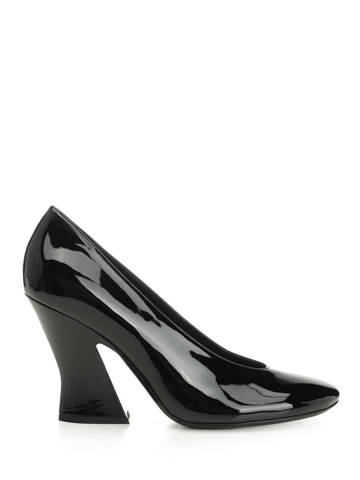 Givenchy Sculpted Pumps - Black | 47a06585f403b6ad0b980c2ae20654202e15869d