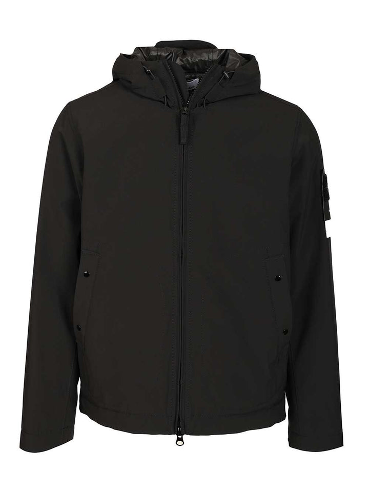 Stone Island Soft Shell-R E.Dye® Jacket Jackets - Black | de160cf0ddaa9d010366a92a6367ab97ac936091