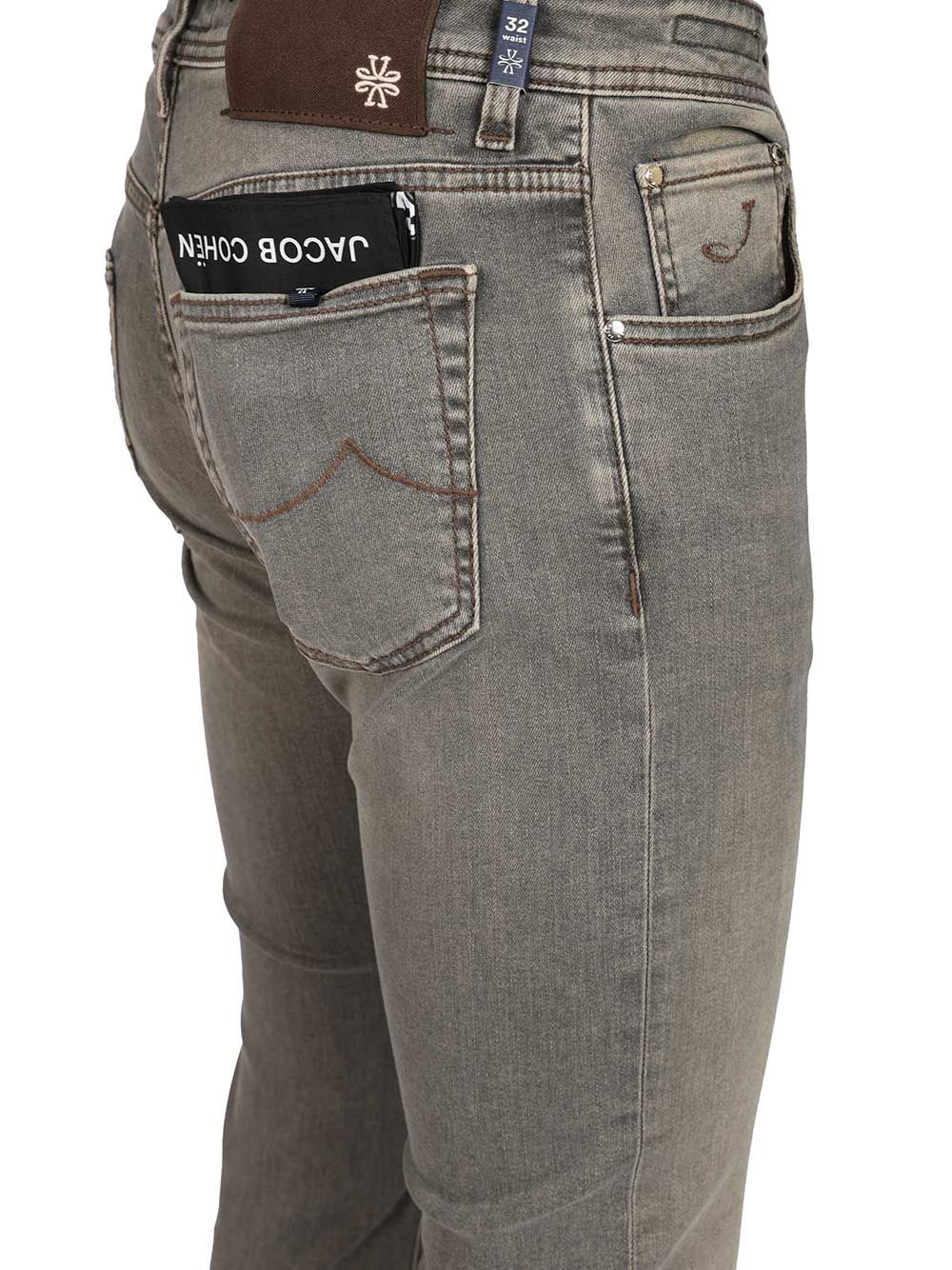 Jacob Cohen Nick Jeans - Grey | 716b23f4bd8bd555ddae3ff9e95920ad6b11c0b1