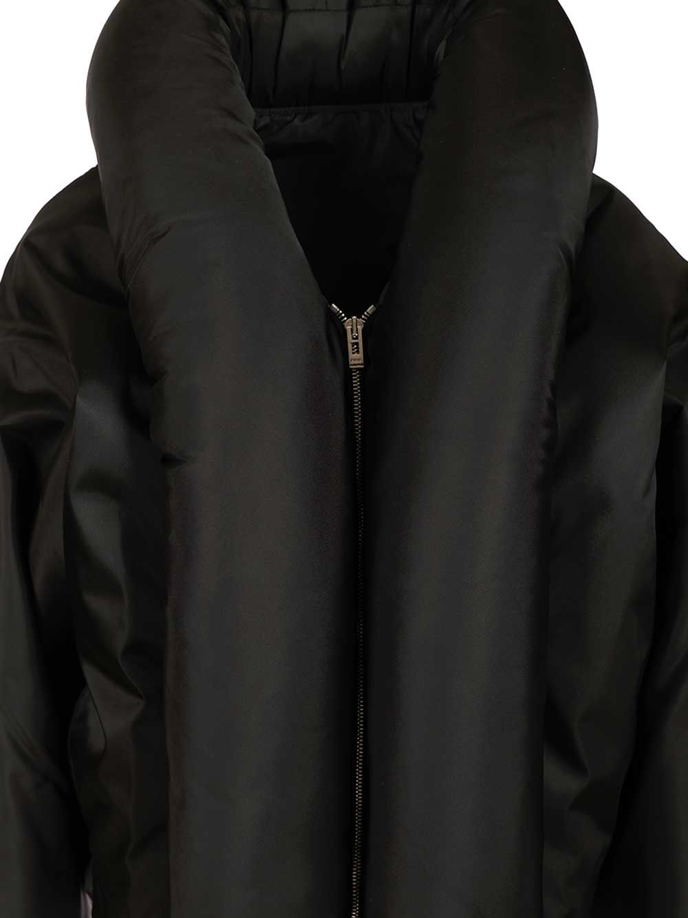 AlaÏA Padded Bomber Jacket Jackets - Black | 46dd827c5800d74fca4dc5e959b90a7e4500ab5c