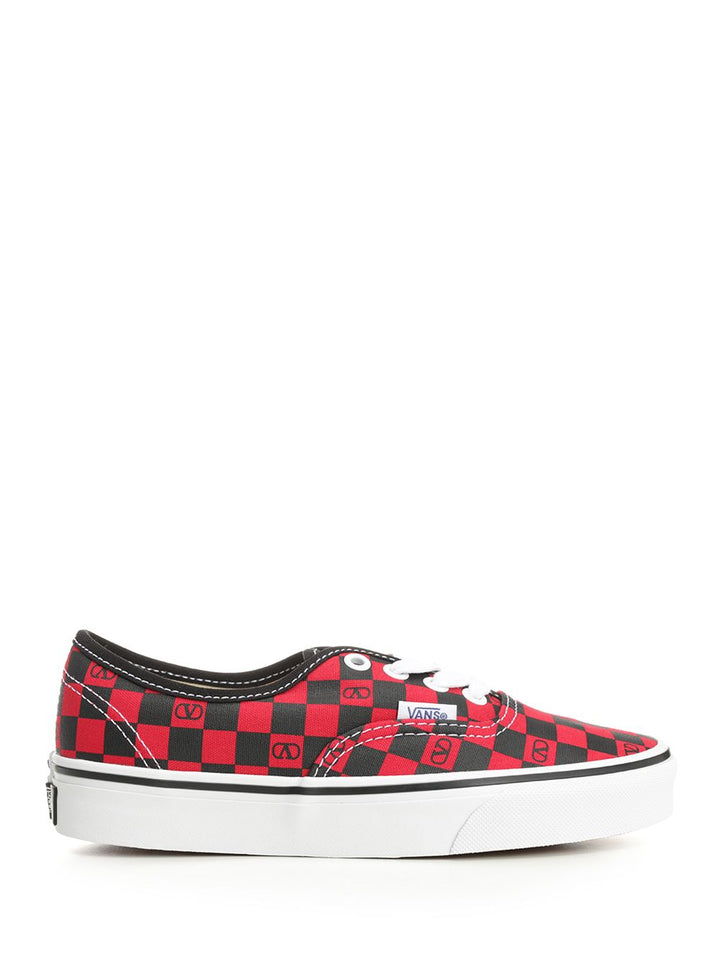 Valentino Garavani Valentino Garavani X Vans Low-Top Sneaker Sneakers - Red | ce39d774c383e9e2a3908d15f577a394fca5731b