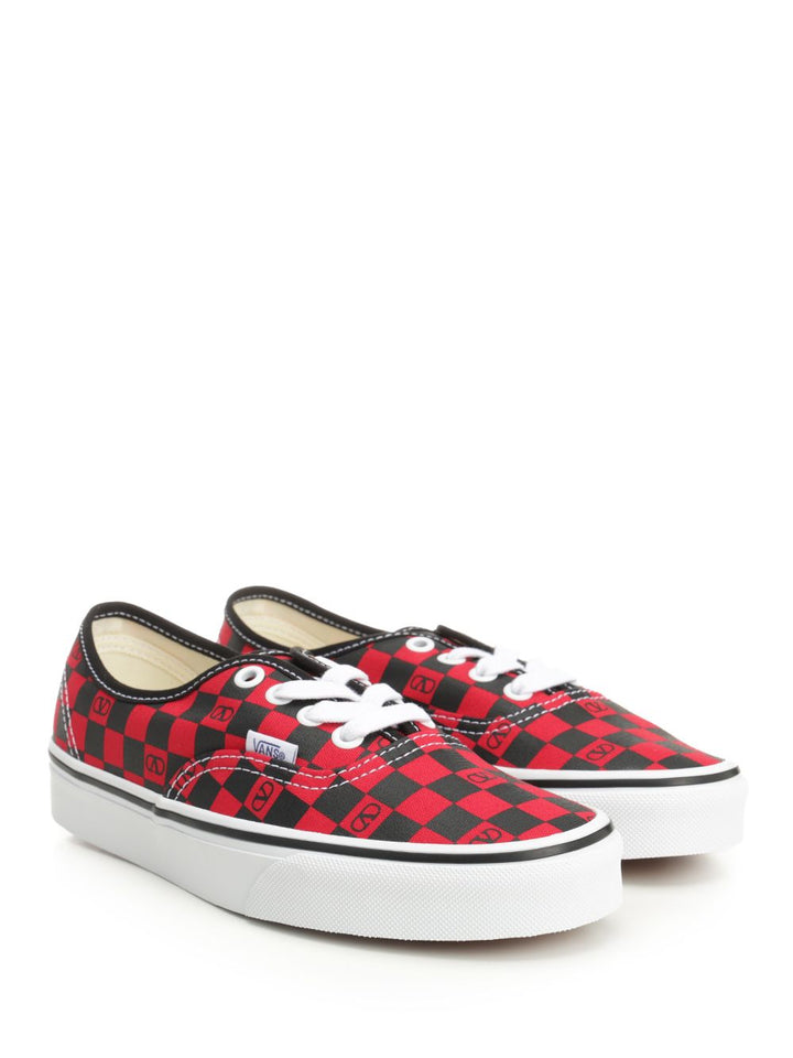 Valentino Garavani Valentino Garavani X Vans Low-Top Sneaker Sneakers - Red | 6c5706cda494b7884e5a6f1429db77e3039ba13e
