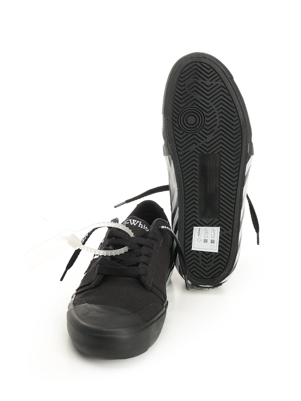 Off-White With Laces And Logo Sneakers - Black | 9fd5821db0cce1417b45c04dfb709c1c726af674