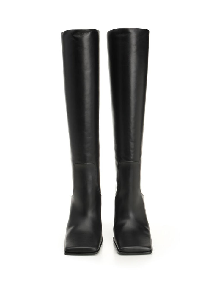 AlaÏA Square Toe Leather Boots - Black | 950b5c726e8f4dd7f819642f2ea4b8f6ae8951fa