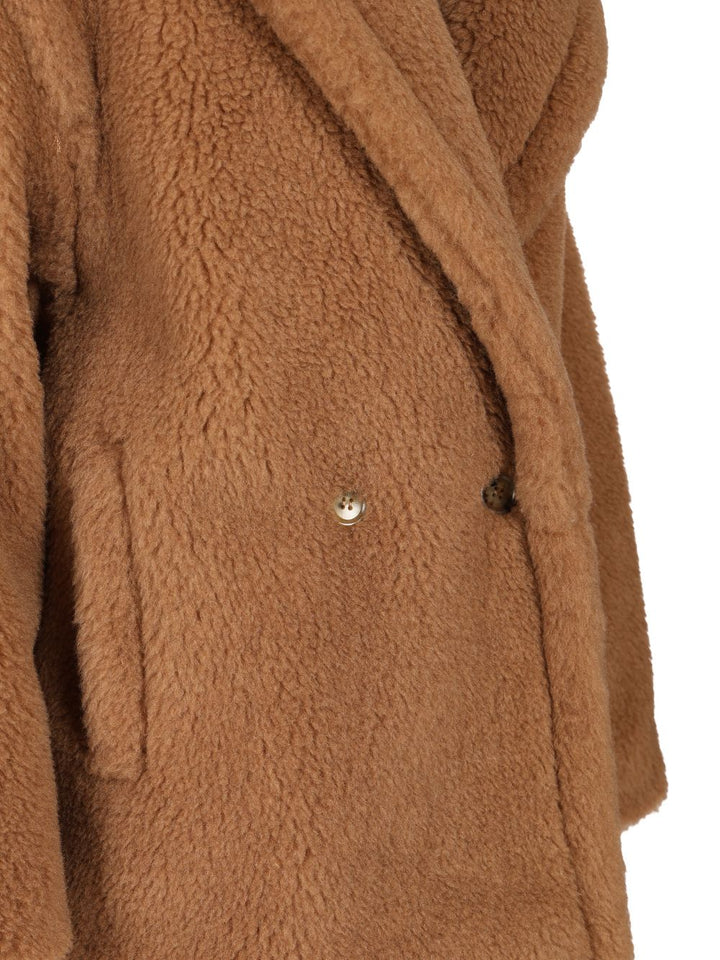 Max Mara Teddy Coat Coats - Beige | 25bc6b6d4c333efc4fd524e27aa4d9c711c93b11