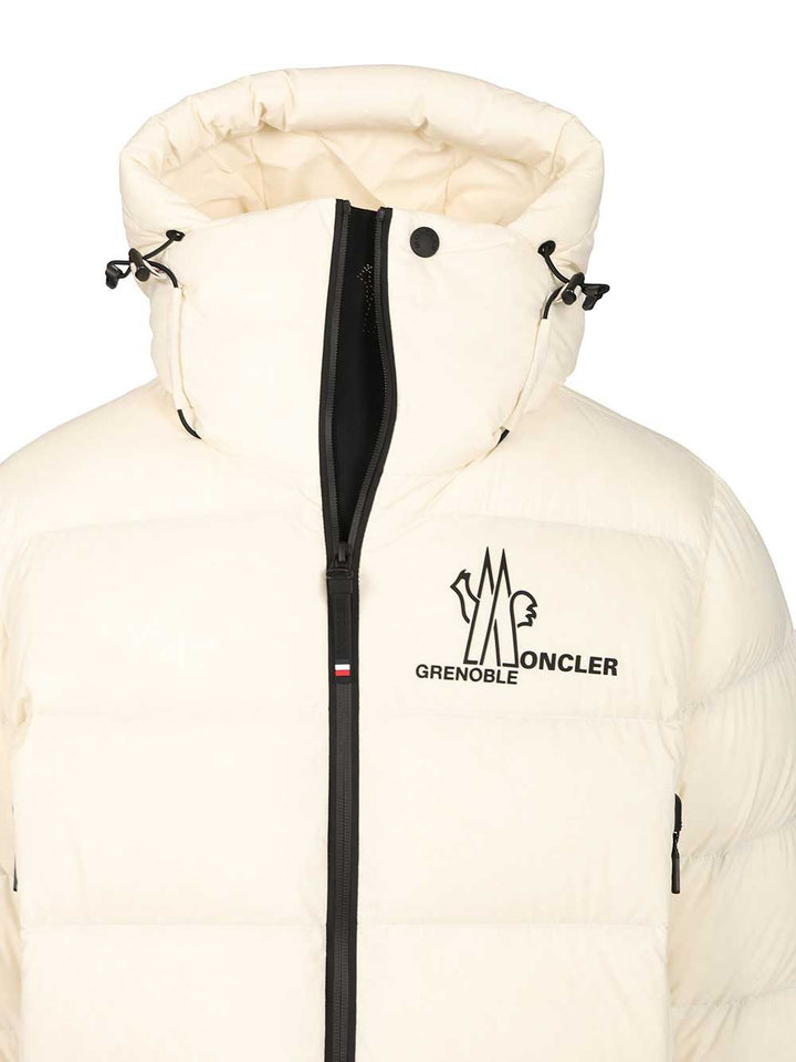 Moncler Grenoble Isorno Coats - White | 677b0a7c601930e20d2780e36ce8876296b1914b
