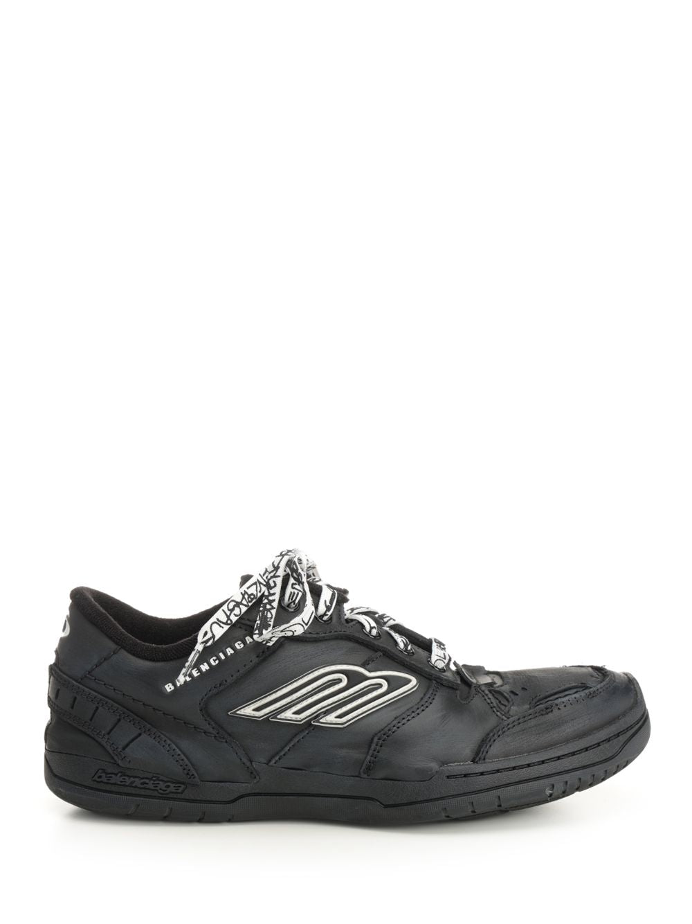 Balenciaga Hamptons Worn Out Sneakers - Black | 6c2912f92fa12b17025440c8352f607216e7fac1