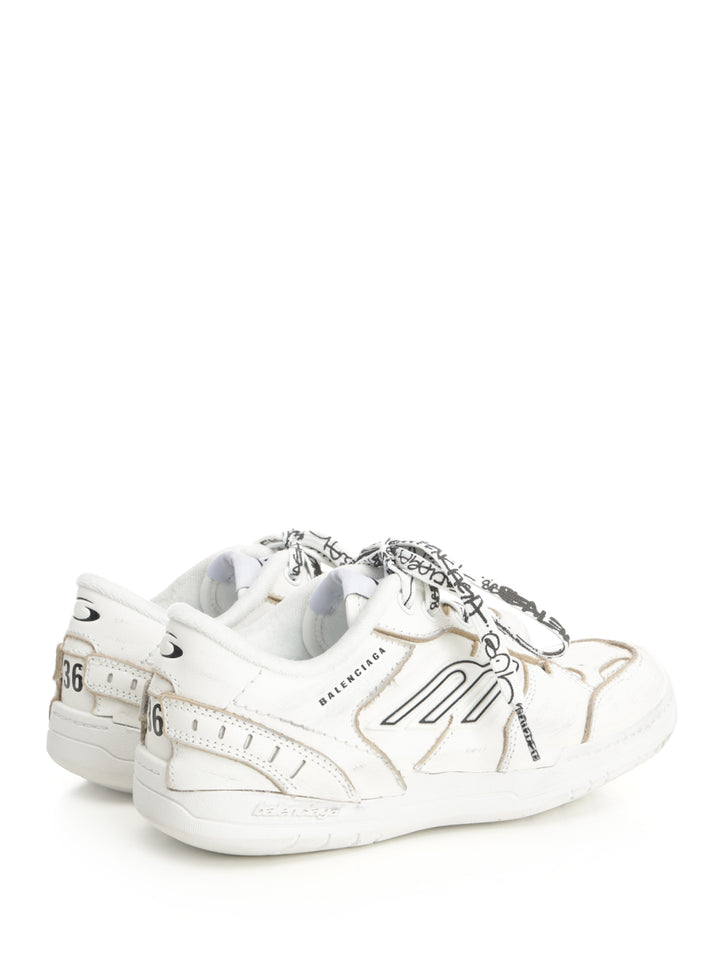Balenciaga Hamptons Sneakers - White | eb9efe821adf7dc6203a0c659f5fb755657af0ea