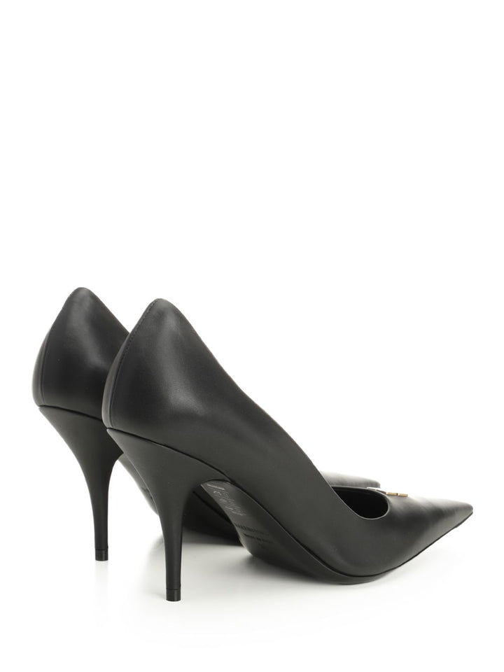 Balenciaga Décolleté Avenue Bb Editor Pumps - Black | 8a0b0c5d6eb9cb34c99fb37be2797fa11a037a84
