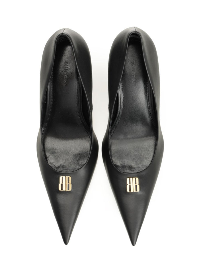 Balenciaga Décolleté Avenue Bb Editor Pumps - Black | 60041d616362bf595f84a679306ee9866274bcd8