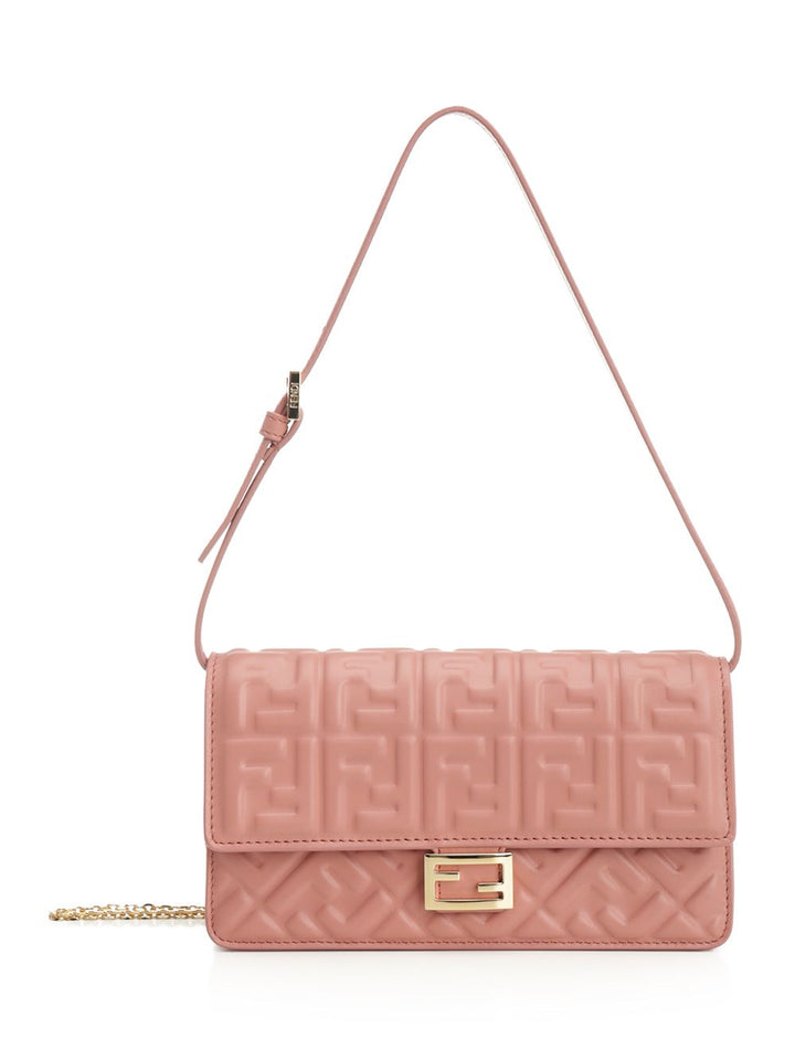Fendi Baguette Small leather goods - Rose | 8291488d92ab4eadc34c3047188679ada466f1f4