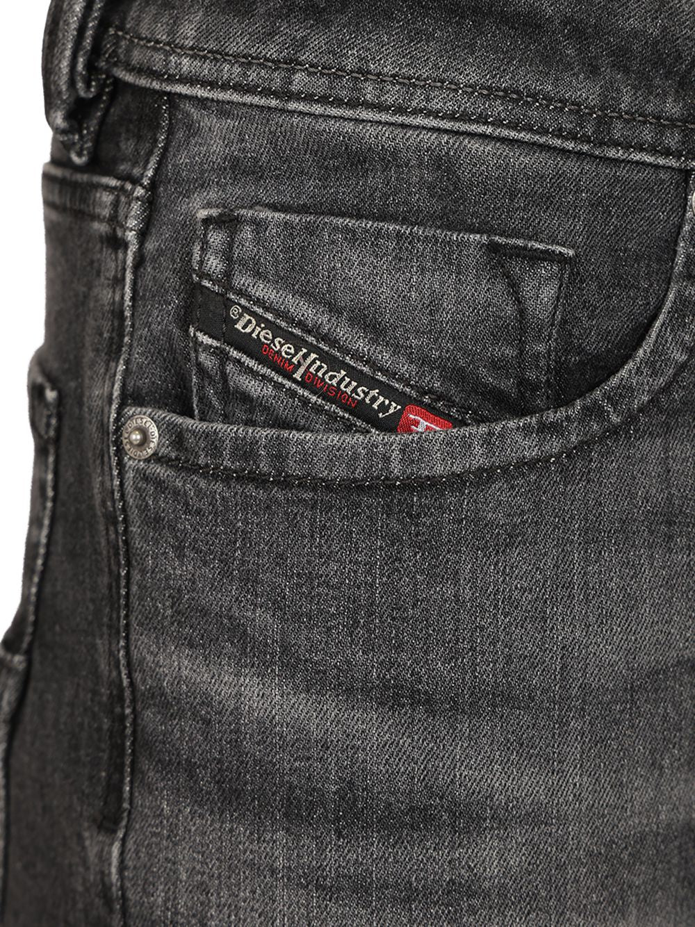 Diesel Larkee Jeans - Blue | 440a8bf66ebf81e24133df7c3357c14e276fe6f7