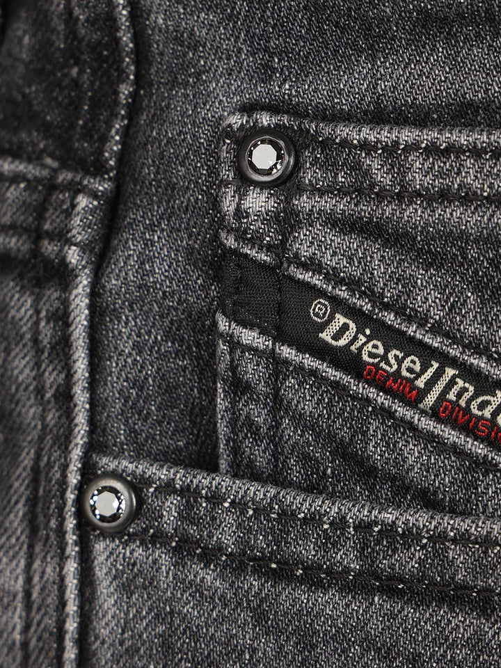 Diesel Loose Jeans - Black | b53756748dcad2359ead626a624897478daf7cad