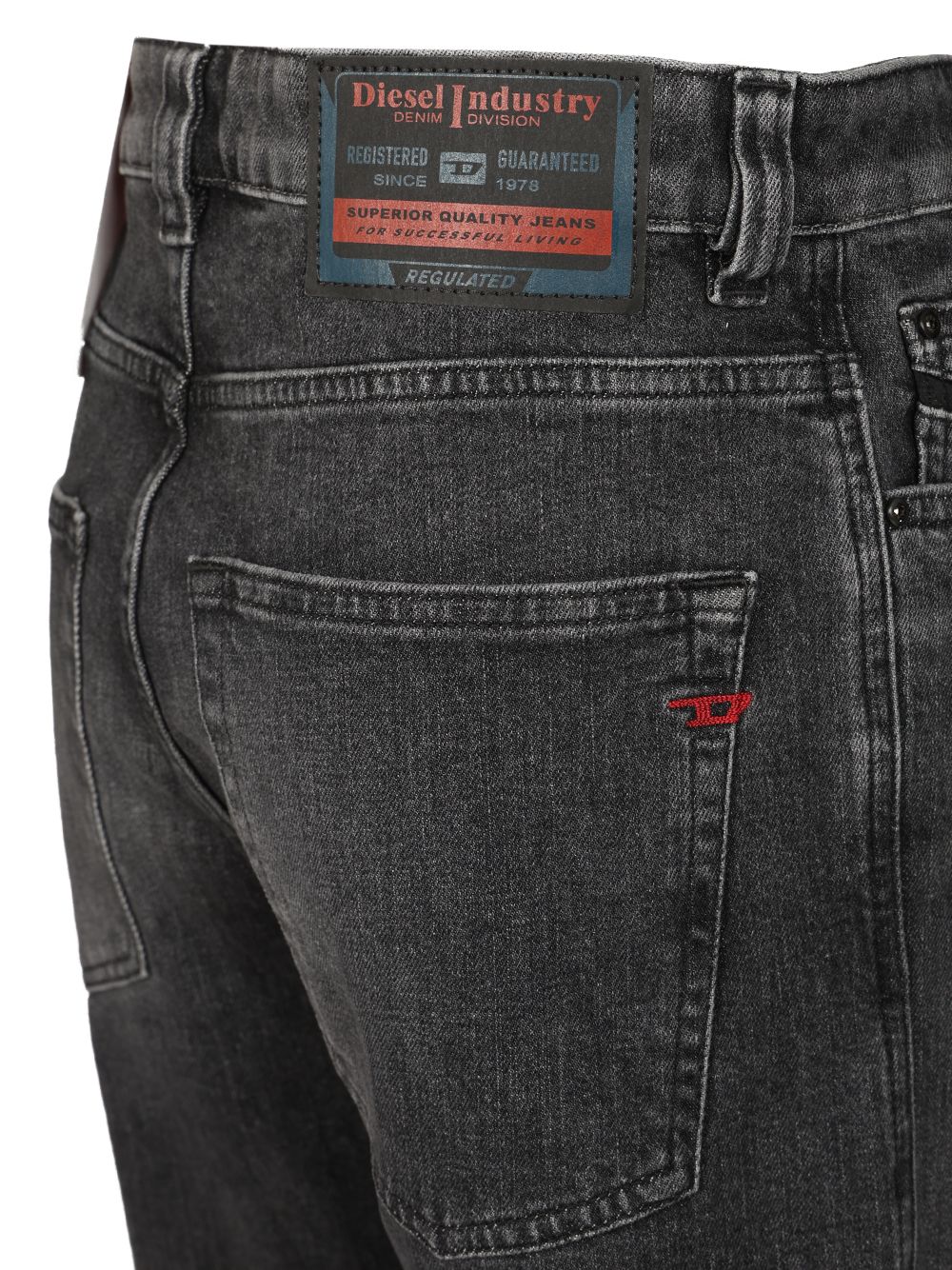 Diesel Loose Jeans - Black | 181bcfd3218a75d1558b20191235bad2fee3c5fc