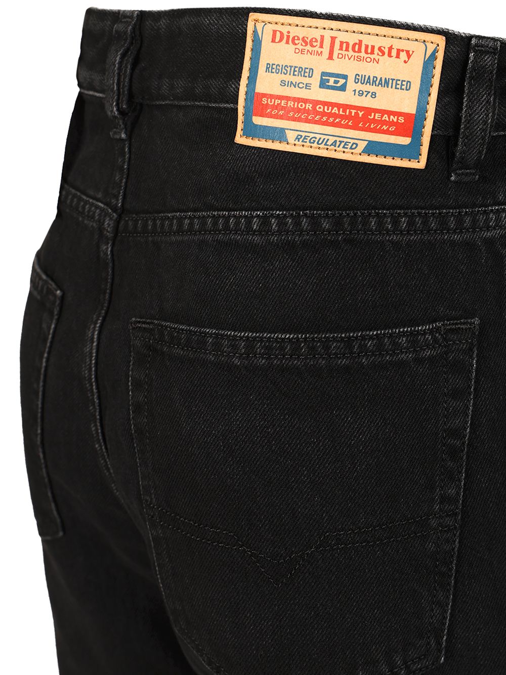 Diesel Relaxed Fit Jeans - Black | eb25b9921629854075e0c3a55b83ed533b111cf3