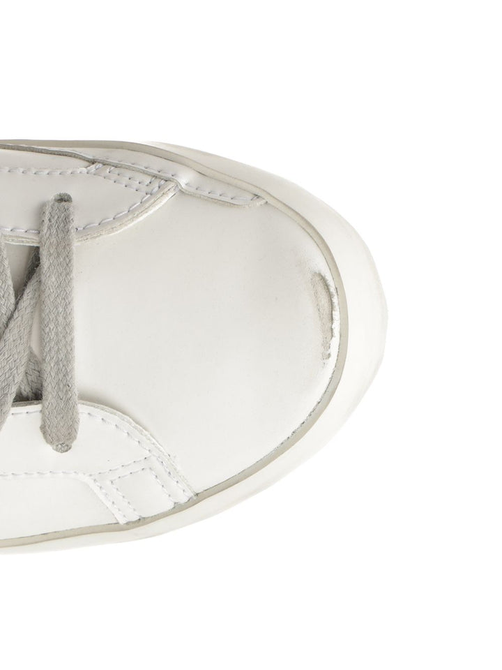 Golden Goose Deluxe Brand Super Star Sneakers - White | fa084f2fbff5aa10601eee5ae6384dc57e1b6894