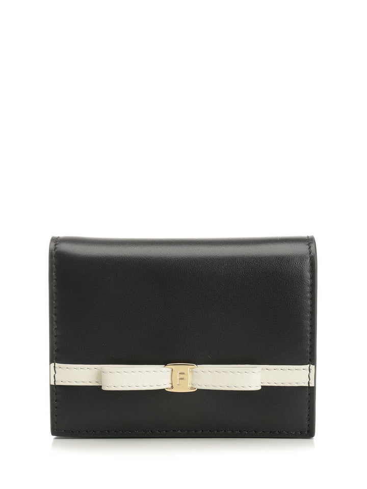 Ferragamo 51 Wallets - Black | 4d3f0c816cf6c214f07eb60de60b69a2838d162c