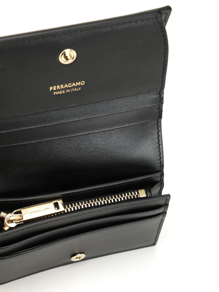 Ferragamo 51 Wallets - Black | 809c1ee3cdeecb27ec932712db6b71347e899241