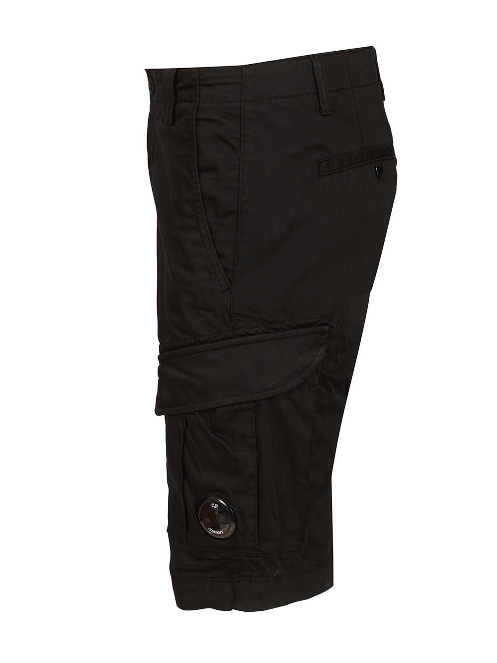 C.P. Company Cargo Shorts Trousers - Black | 2ca9c93cf09b538d6a1402b4cebf83034bc2f9e7