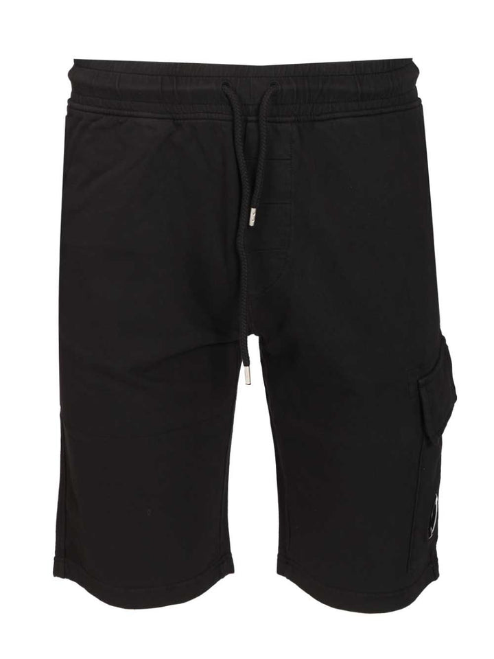 C.P. Company Light Fleece Cargo Lens Sweatshorts Trousers - Black | f6eab4bc7f79182c2ad8aece48ded105d8ab9043