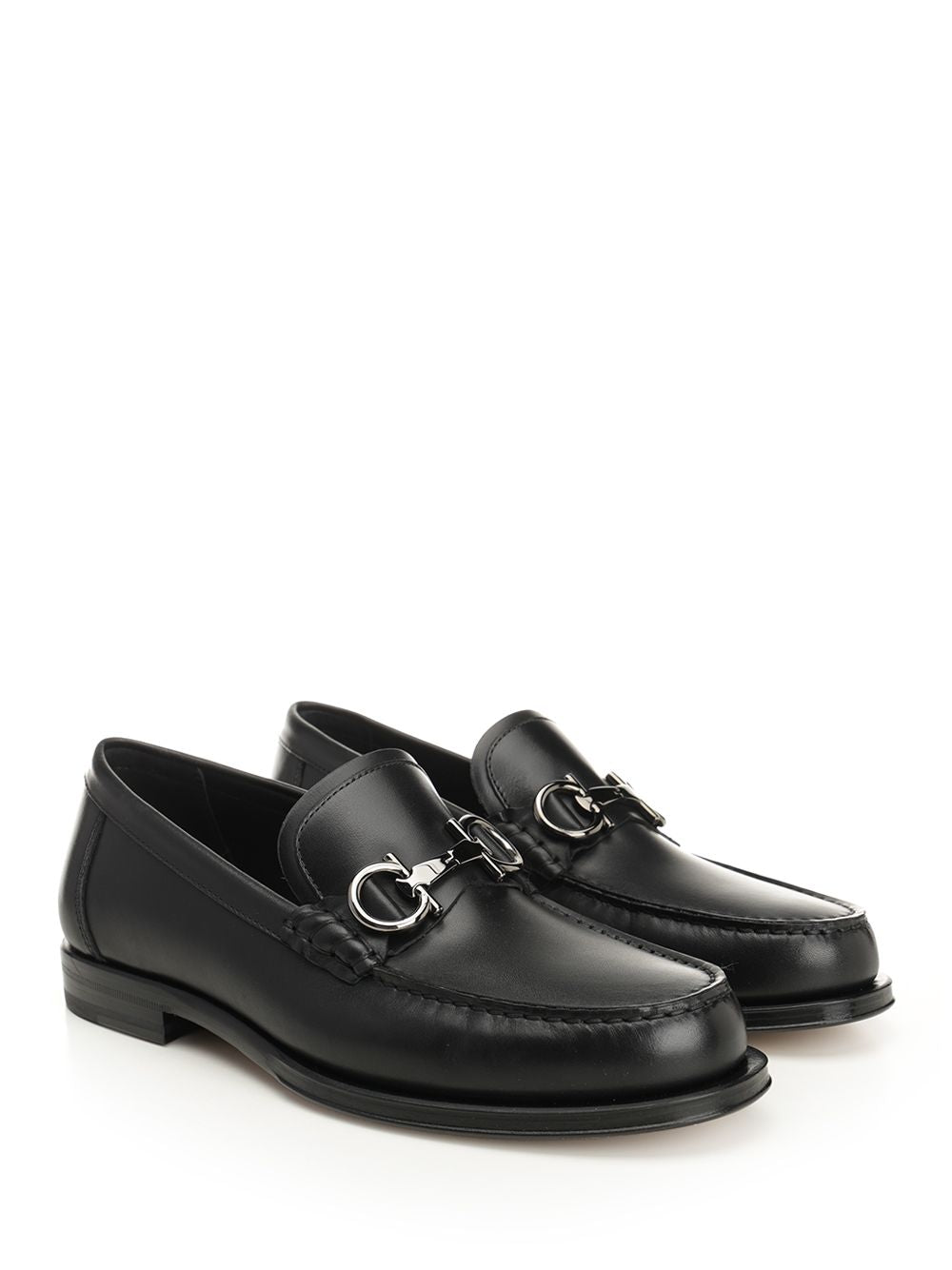 Ferragamo Gancini Loafers - Black | 99dd217654b4528b15ad225357a9df2d28968cdd