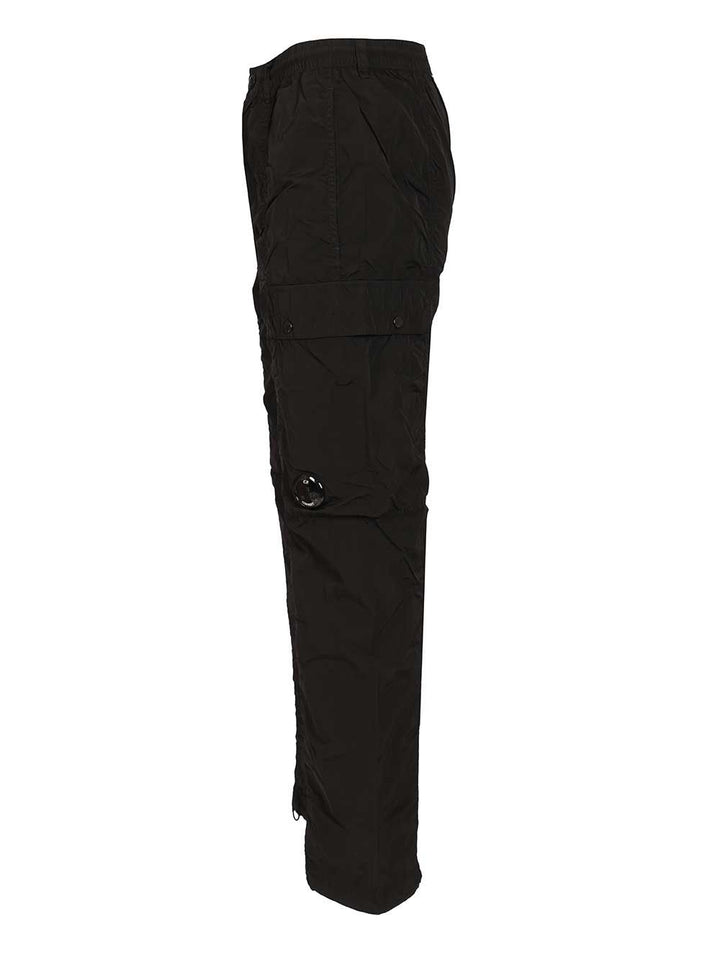 C.P. Company Chrome-R Lens Cargo Pants Trousers - Black | 6ab083adcf1bdac6947026cbdacdb8a6f909e382