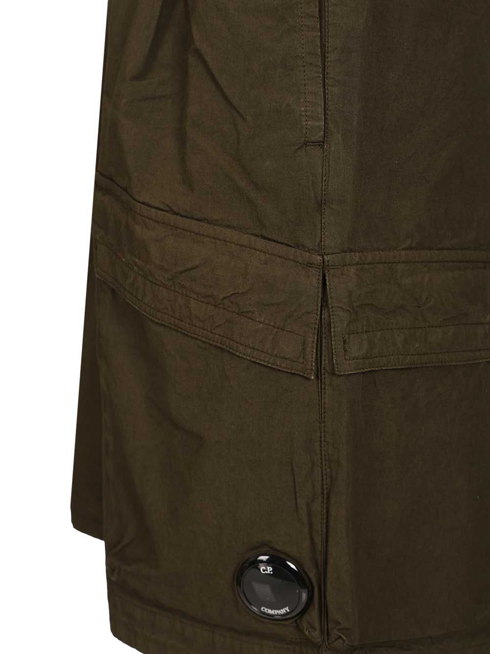 C.P. Company Micro-Reps Boxy Lens Shorts Trousers - Green | 25aa39bc36975a31b98f23c082fb63617c7d344b