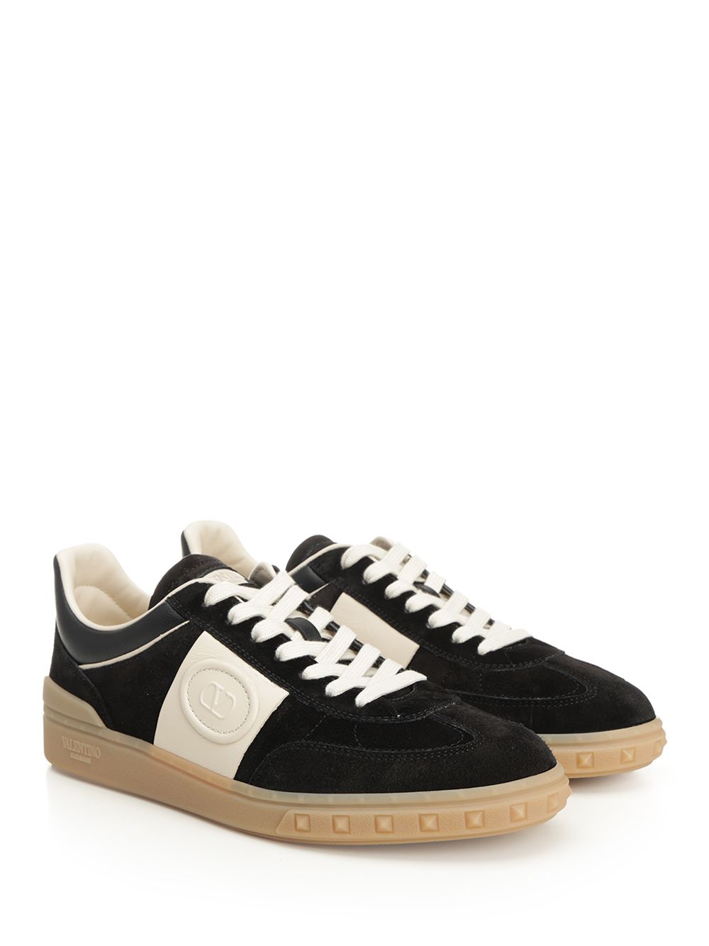 Valentino Garavani Low Top Upvillage Sneakers - Black | dfac61a54b86bb5f2deb16283da068445c724208