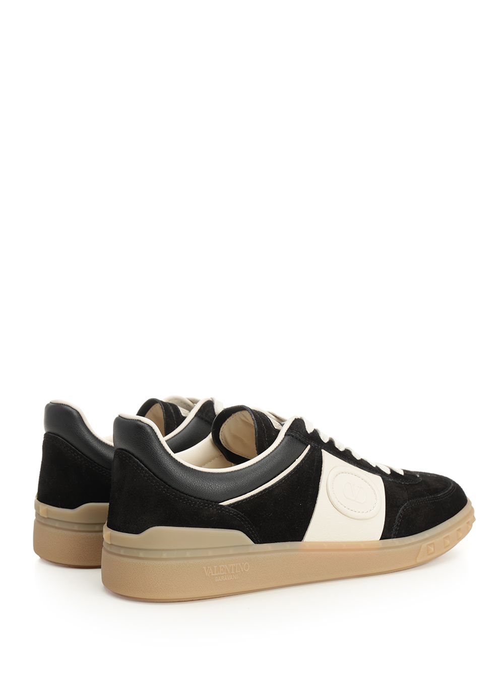 Valentino Garavani Low Top Upvillage Sneakers - Black | d24b413346dc1abbcef757322cb8c199709f0aad