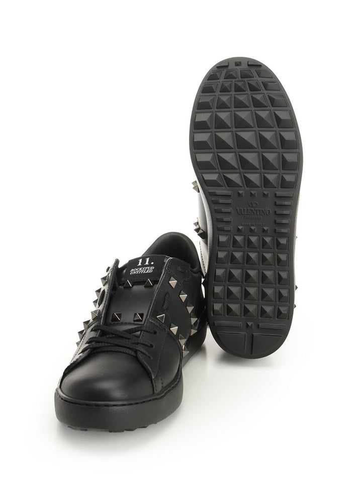 Valentino Garavani Rockstud Untitled Sneaker Sneakers - Black | b3ea41239bdffc691a4b660ef6a592adfe40dd10