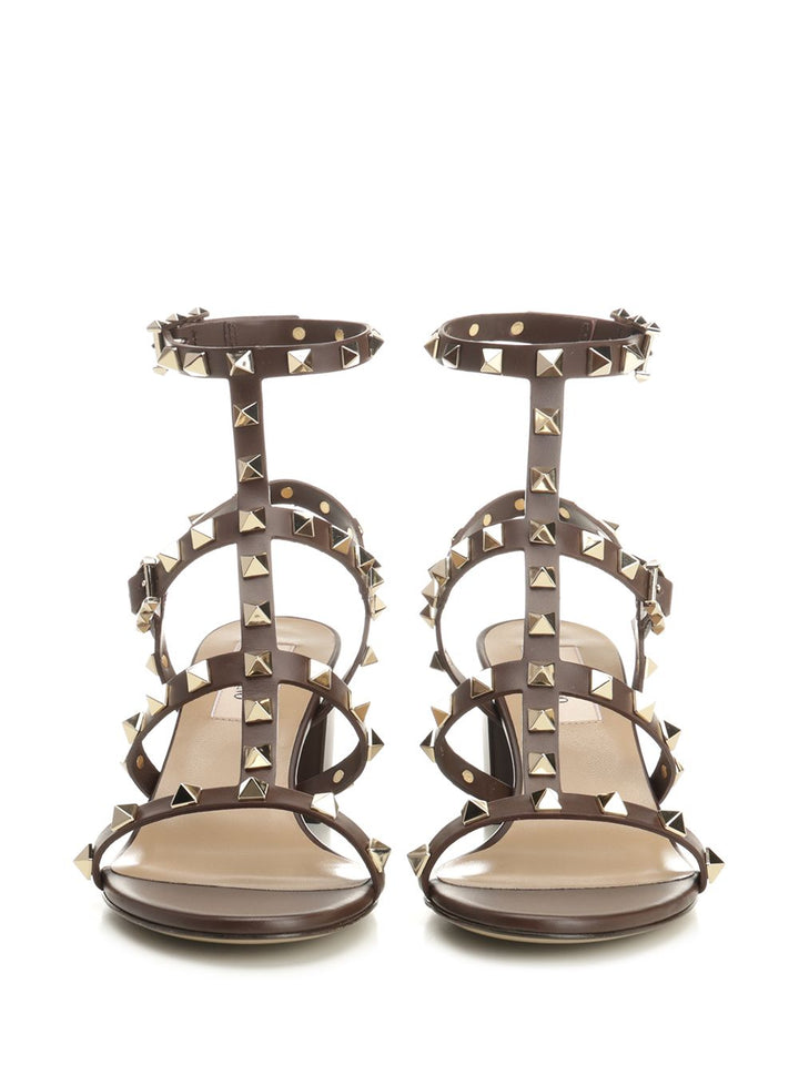 Valentino Garavani Rockstud Leather Sandals - Brown | 9e124933cacf0c3e6baa2bbf1c68132f71a13361