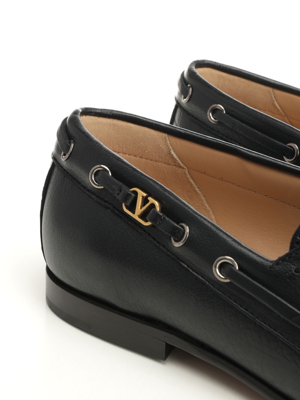 Valentino Garavani Leather Loafers With Logo Scarpe basse - Black | 7a859edfc2ab7c3ec965ea4e9adb1b9ce781ebf1
