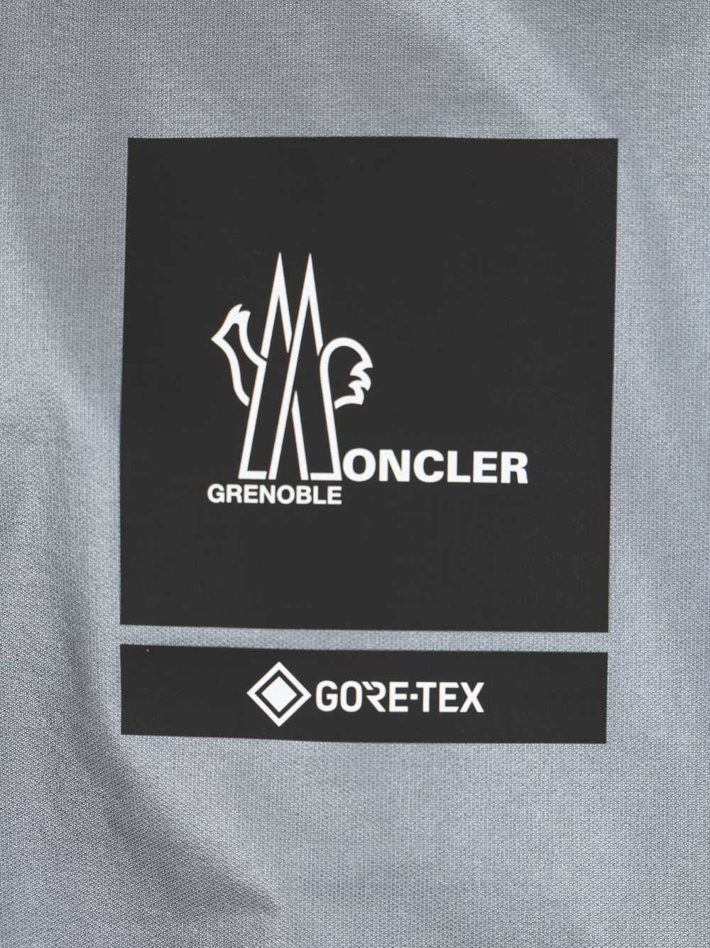 Moncler Grenoble Shipton Hooded Jacket Jackets - Beige | 0f5fd34af58e64df60ee24b88ab510ba1c2f97ec