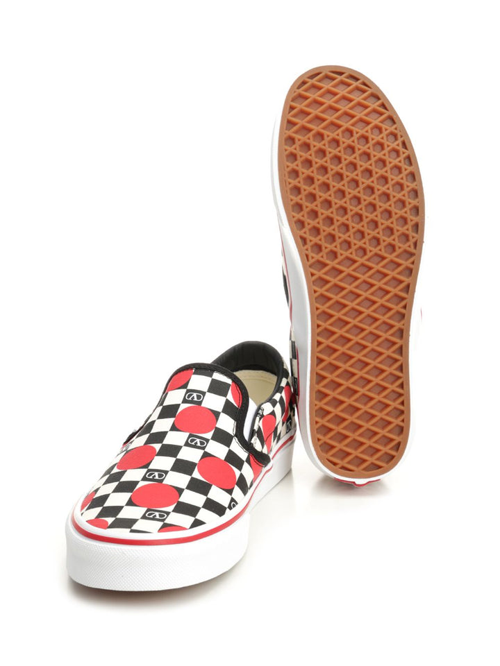 Valentino Garavani Valentino Garavani X Vans Slip-On Sneaker Scarpe basse - Multicolor | 4783eff9cf43b54209b4c6ce12ad8d3817837eee