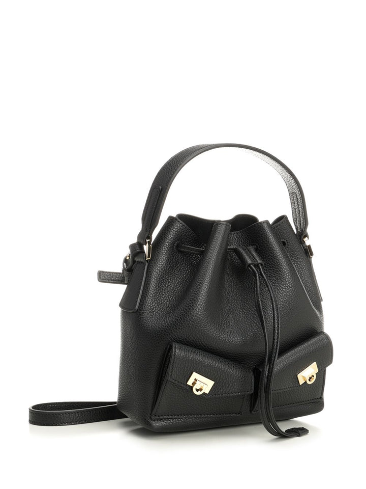 Ferragamo Multipocket Bag Handbags - Black | 64f0636ad01d02437f32d536360902049855db7b
