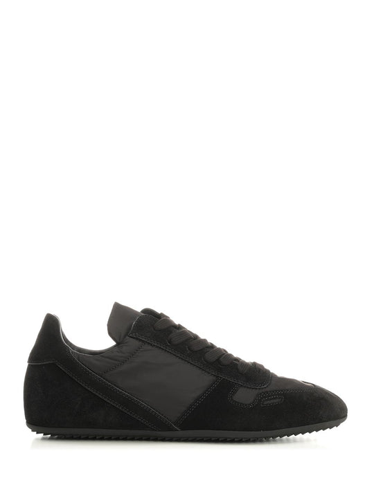 Minimal With Suede Sneakers Black