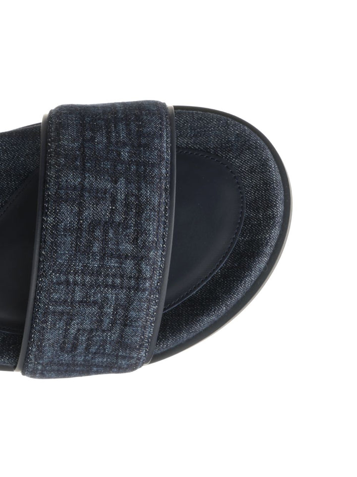 Fendi Flat Denim Slides Sandals - Blue | e91b6418f9bdd012021784e59bd67db32cb92f84
