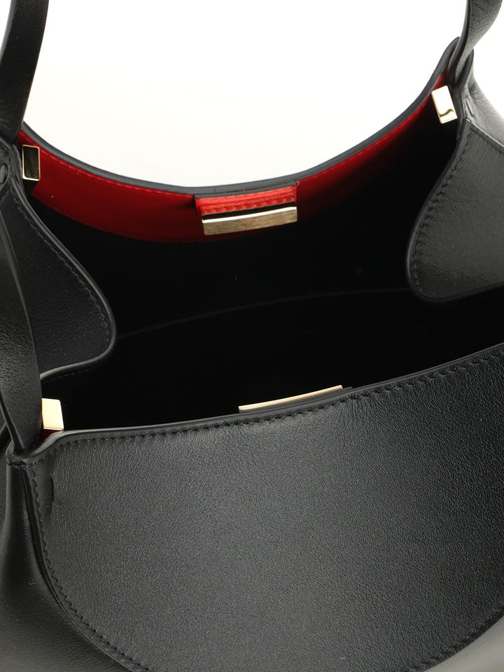 Givenchy Facet Shoulder Bags - Black | 0809f25a711d89be8b134a154f9461b0e9b2a5d3