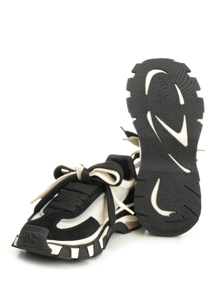 Dolce & Gabbana Dg Country Road Sneakers - Black | 4d18fc2925c51de56d39015c6c4aa4ff2faeea47