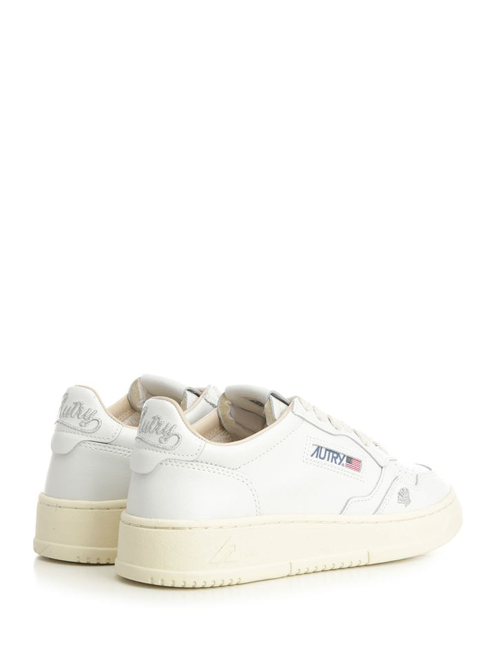 Autry  Medalist Low Sneakers - White | 2250466d563c7b29dcd4f7c4641e61b39eb0c79c