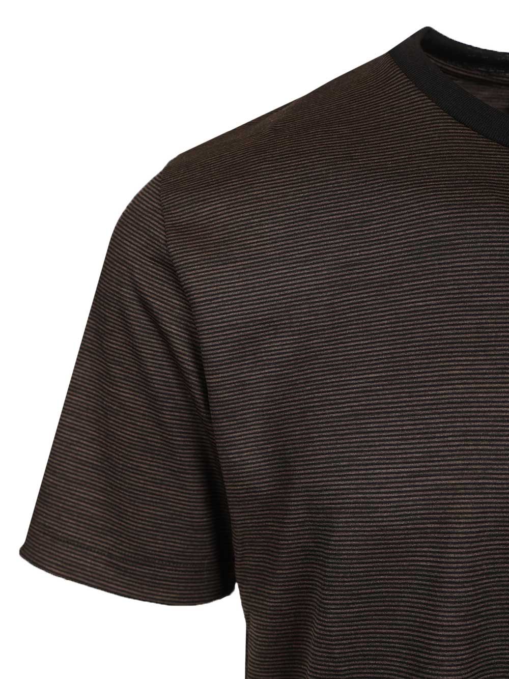 Saint Laurent Cassandre T-Shirt - Black | e6eb29578ec2cc7d6c0bf05c32937e13b58ad8c4