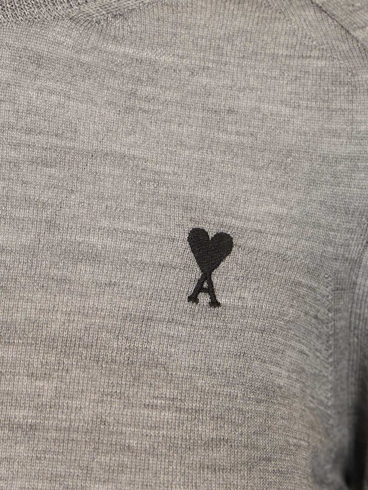 Ami Quota -Crewneck Sweater With Contrasted Ami De Coeur Knitwear - Grey | 5f4b8f988754f6f1a9688fce904238f7331d08b8