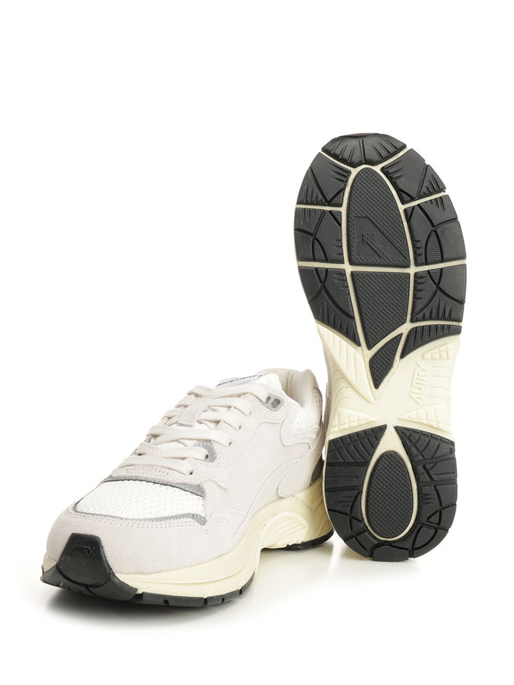 Autry  Hyperway Sneakers - White | eb2adf11cd00ab16d7683be2754cbad2e6285e40