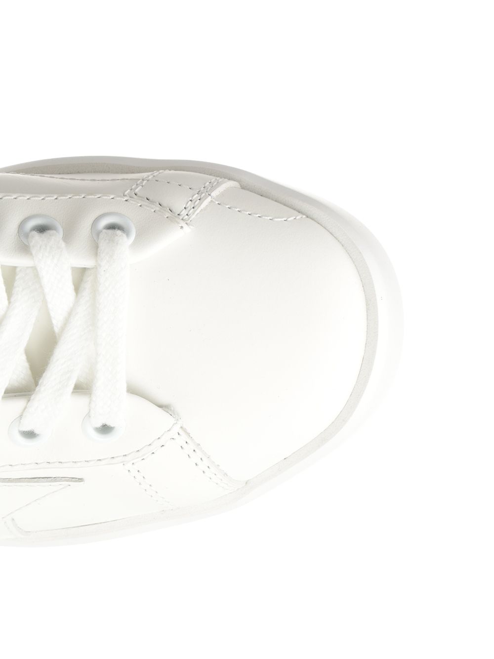 Golden Goose Deluxe Brand Pure Star Sneakers - White | 064748c944253b02e4f5b6ec4af36340609f42cd