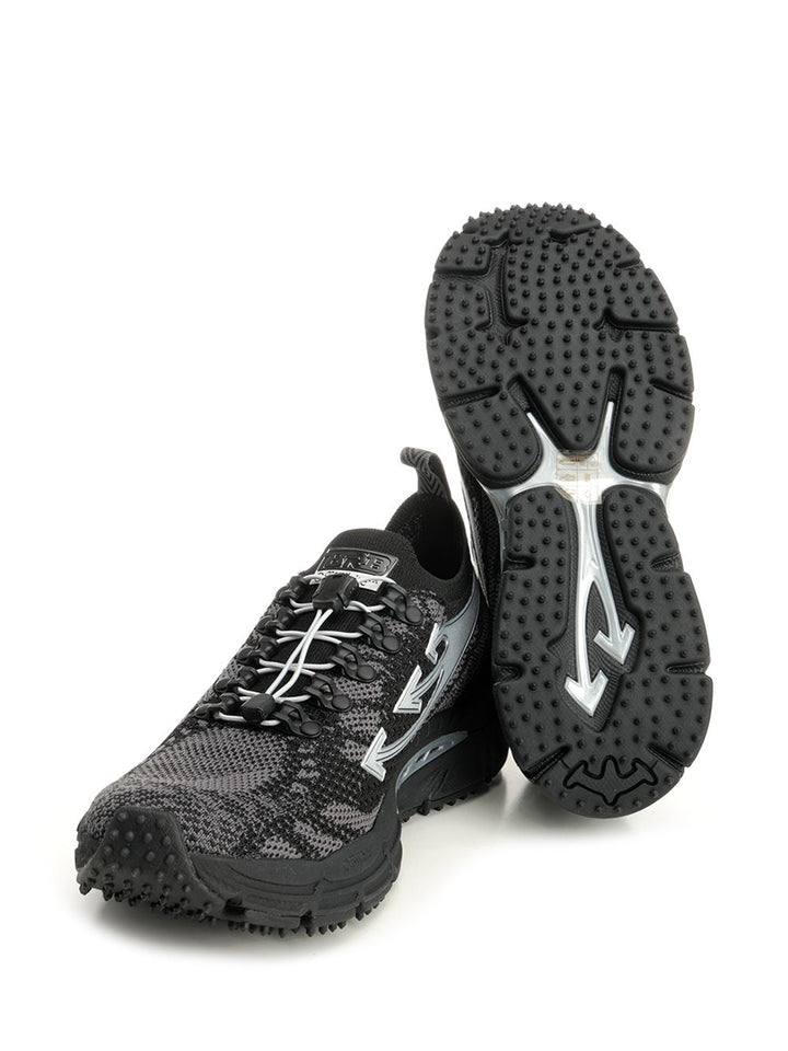 Off-White Be Right Back Sneaker Sneakers - Black | 4138293704d313663105f5a29fc433f6372f865d