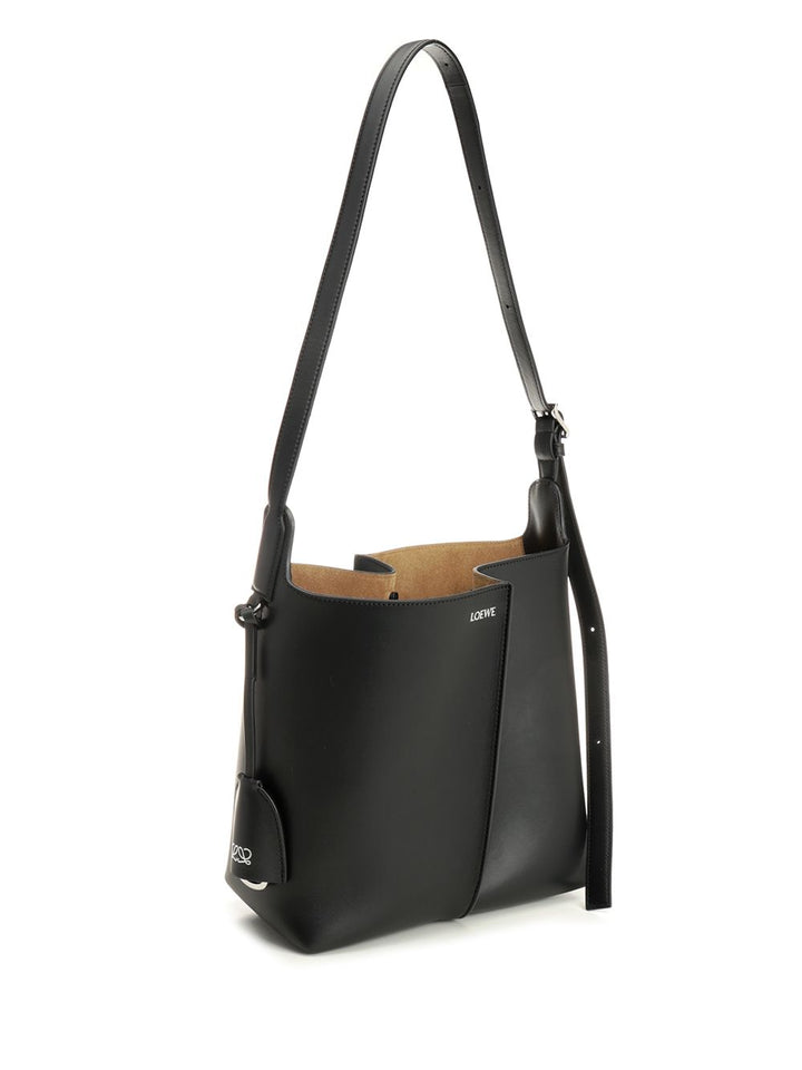 Loewe Bilbao Bucket Medium Shoulder Bags - Black | 22b8dfe48acbd9e03368886e5a27dbd1105854d9